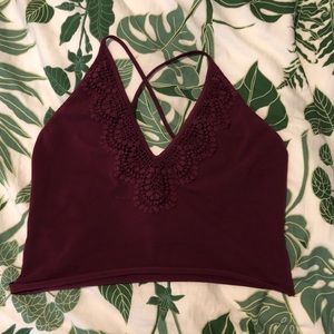 Cropped Kendall and Kylie top